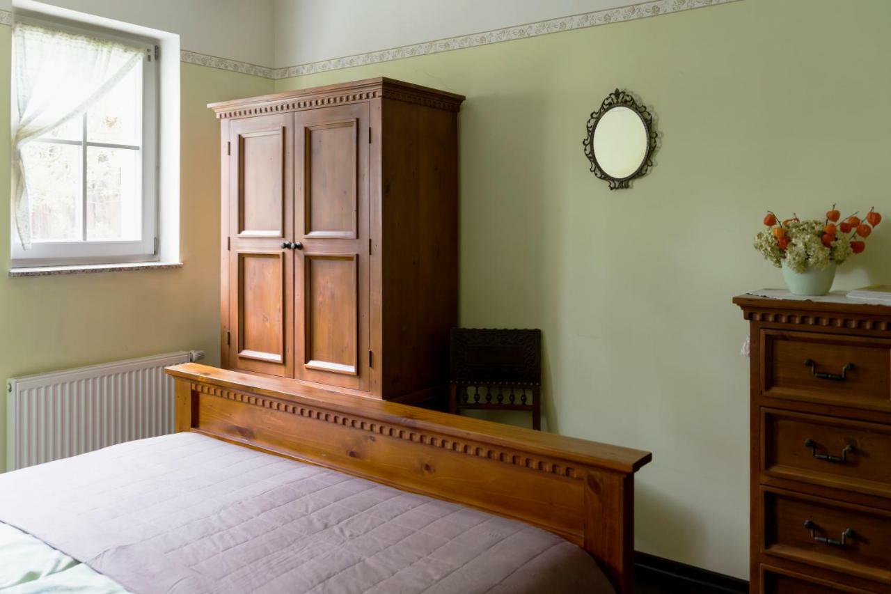 Guesthouse & Apartments Pri Stani Zerovnica Eksteriør bilde
