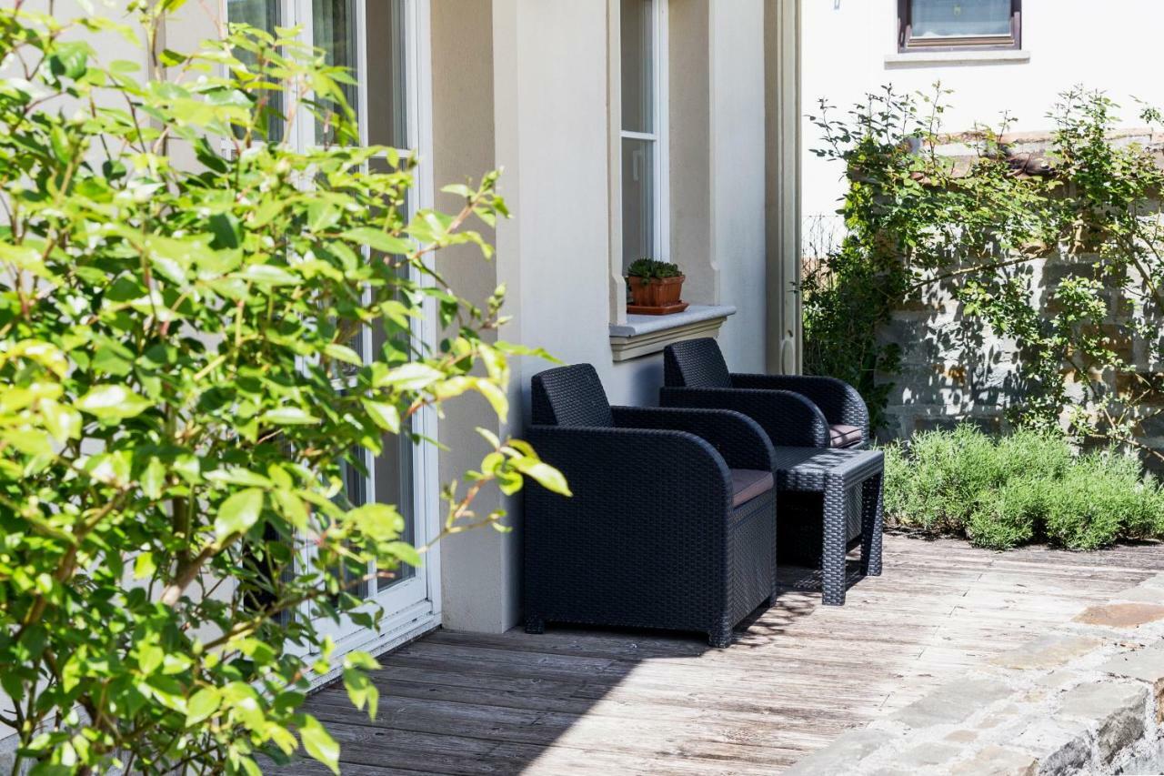 Guesthouse & Apartments Pri Stani Zerovnica Eksteriør bilde